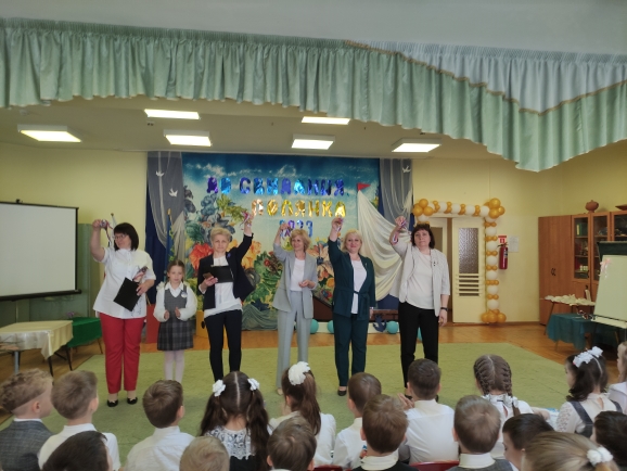 Ура! КАНИКУЛЫ!.