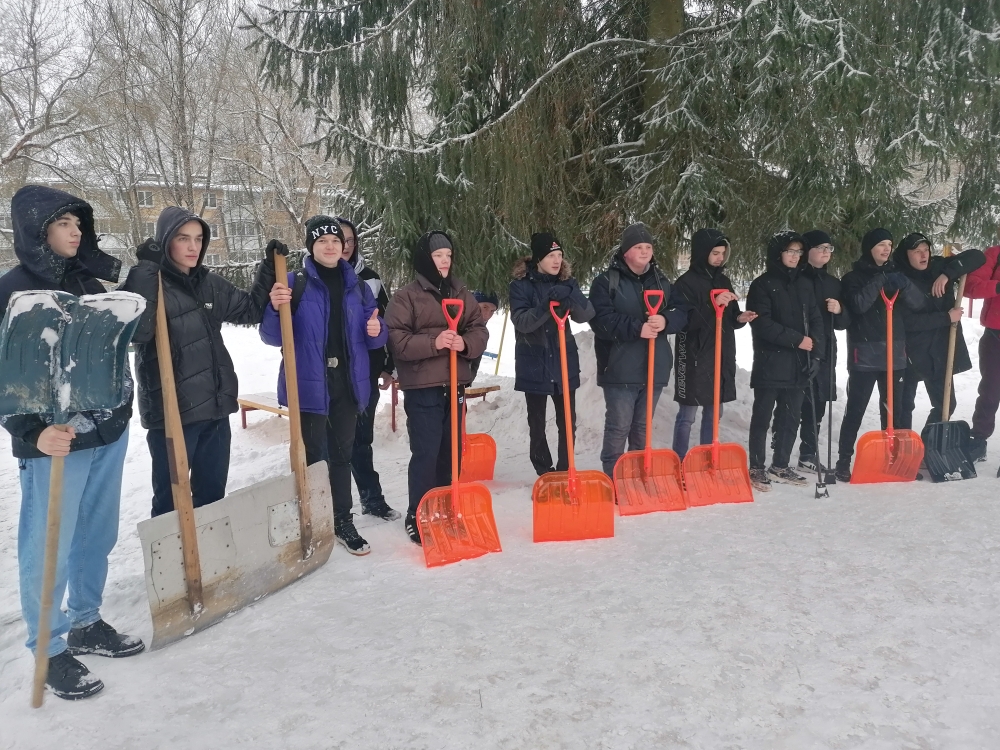 Участники акции &amp;quot;Чистый город&amp;quot;.